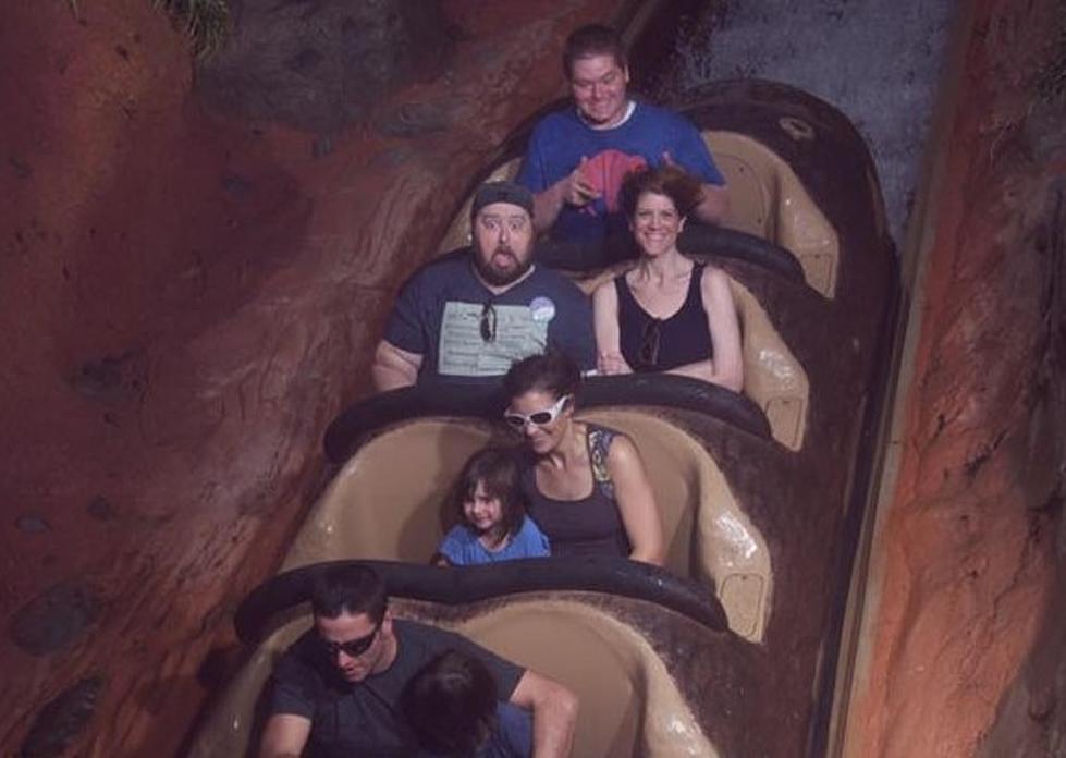 Syracuse’s Angry Splash Mountain Lady Turns Frown Upside Down After Husband Takes the Plunge