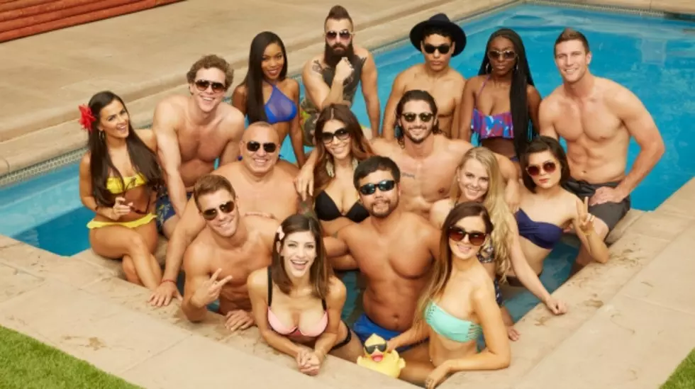 Big Brother 18 House Guest Graduated From Syracuse University