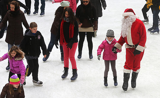 Here&#8217;s How Your Kids Can Ice-Skate With Santa Claus In Rome