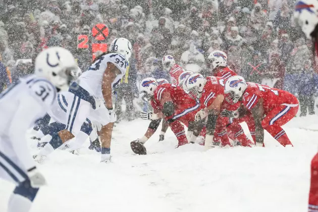 Shoveling Snow In Buffalo Could Get You A Free Bills Game Ticket