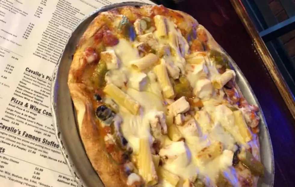 Cavallo&#8217;s Now Serving Chicken Riggie Pizza