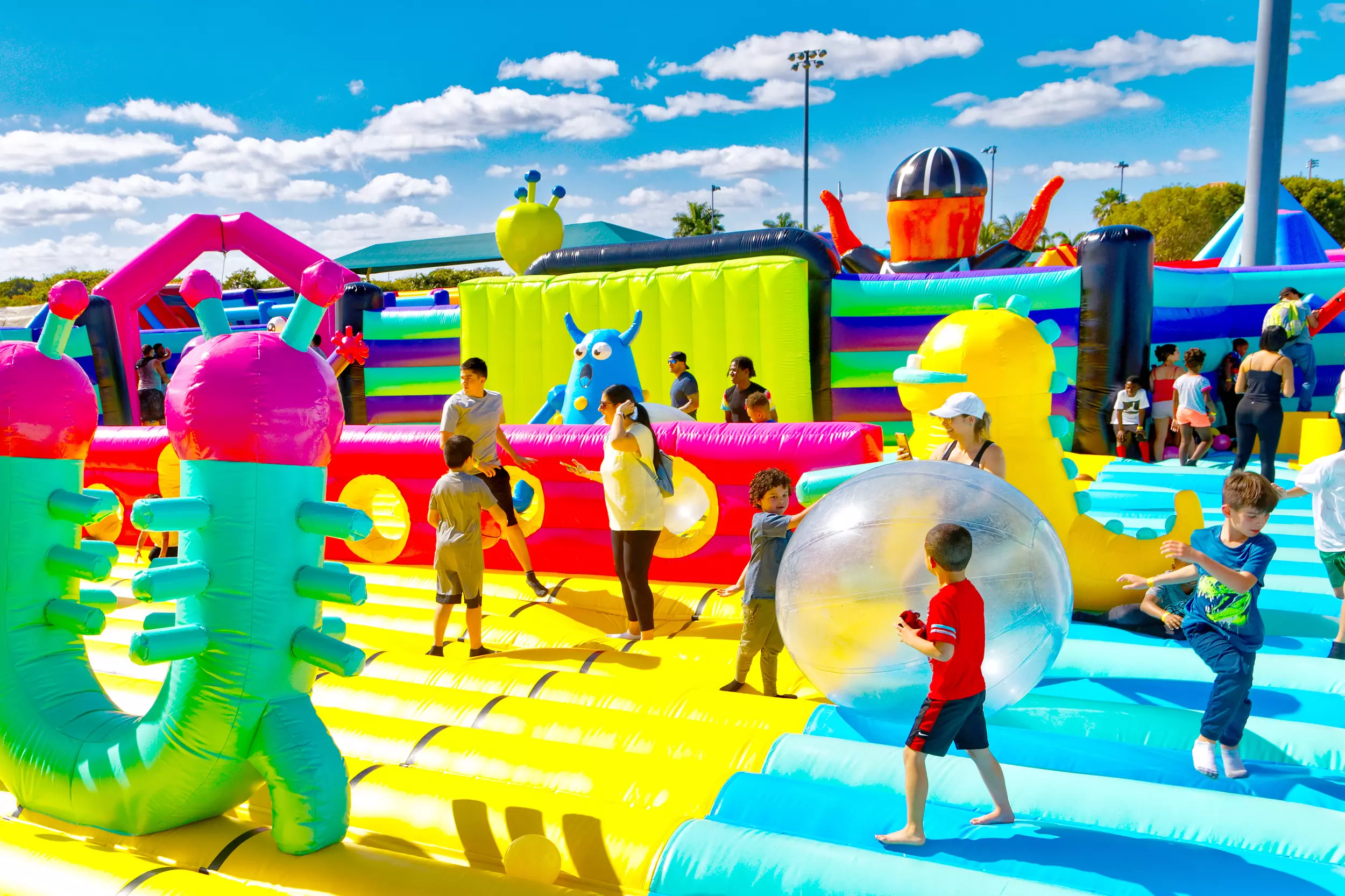 World's Biggest Bounce House Coming to NY For Inflatable Fun