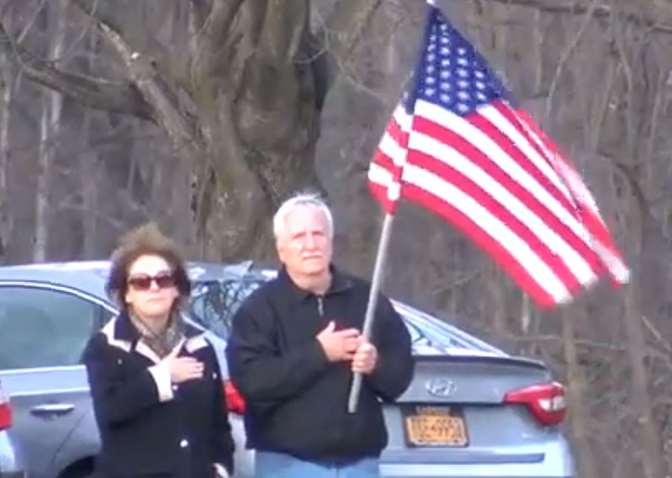 Marcy Woman Gathers Neighbors Outside to Sing &#8216;God Bless America&#8217;