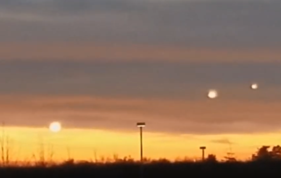 3 Orange UFOs Reported Over Rome On April 20th