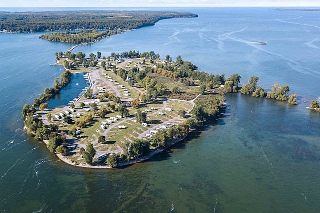 Camp On An Island in the Heart of the Thousand Islands