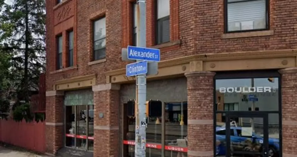 Perfectly-Placed Street Signs in Rochester Pay Homage to Hamilton
