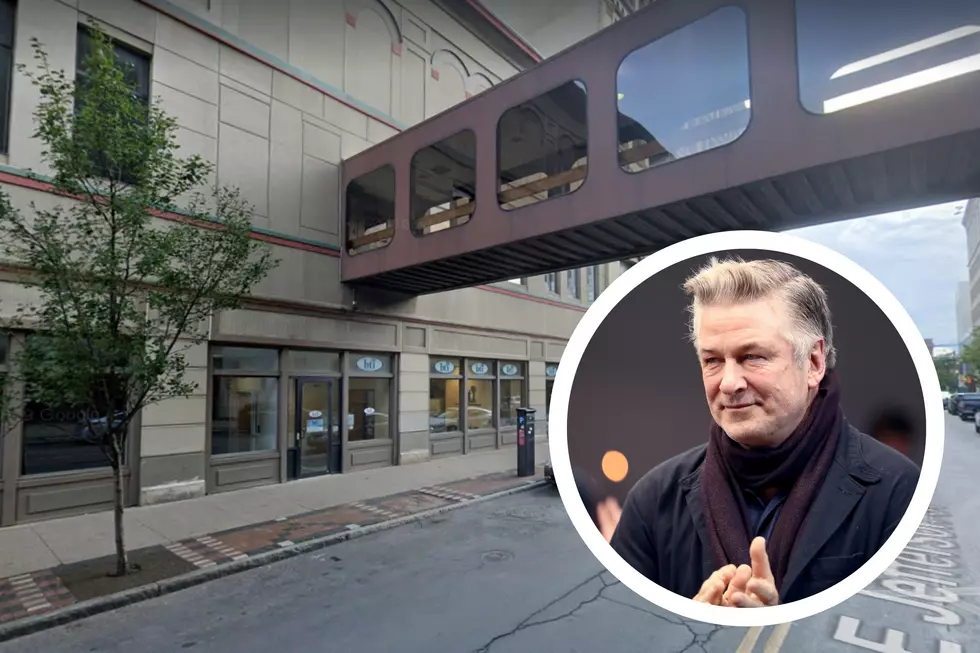 Alec Baldwin Recounts Trips to Syracuse Underground as a Child
