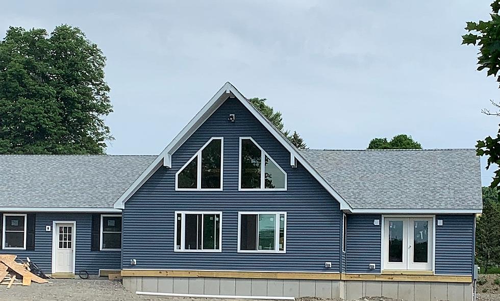See Videos & Pics of Lakefront Home Being Built in Eaton, NY 