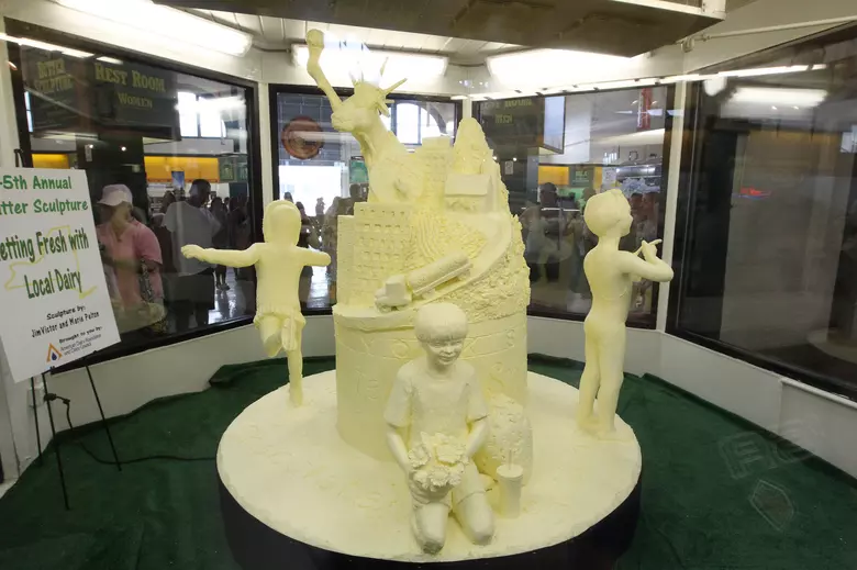 New York State Fair unveils 800-pound butter sculpture for 2023