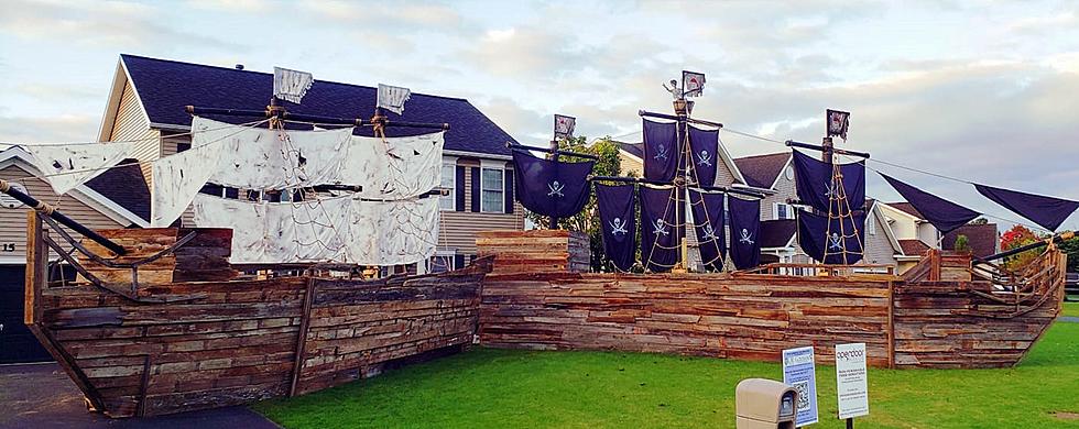 New York dad builds 50-foot pirate ship for daughter for Halloween