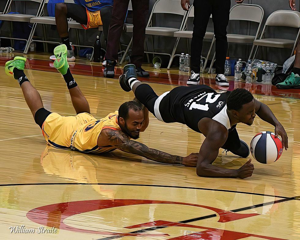 See Amazing Action Photos of the Herkimer Original’s Basketball Team Getting National Attention