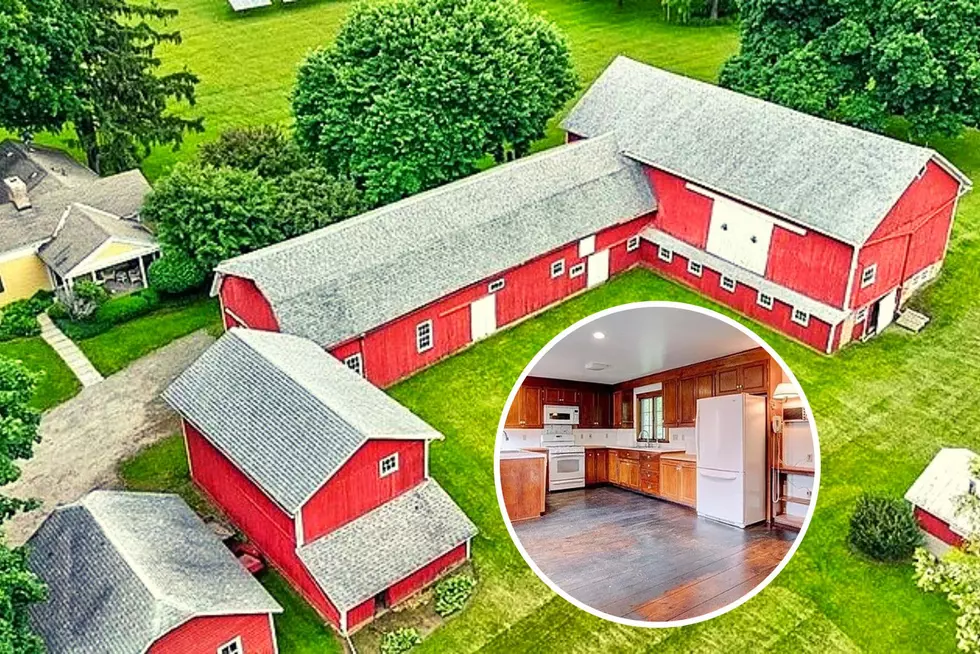 Historic and Picturesque Farmhouse For Sale In Upstate New York