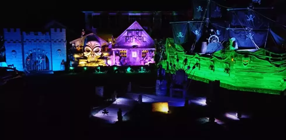 Massive Pirate Town Takes Over NY Lawn for Halloween Display
