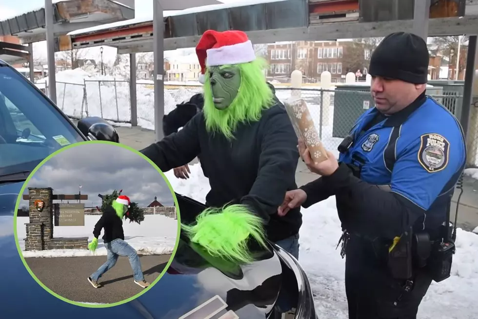 He’s a Mean One! Rome Police Share Hilarious Christmas Video with the Grinch