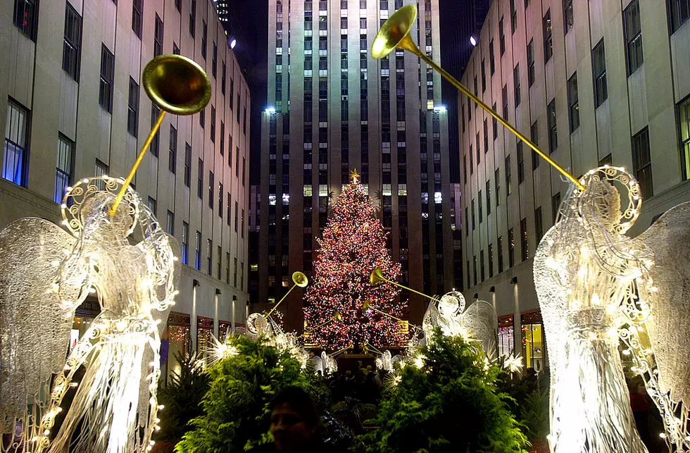 Rockefeller Center Christmas Tree Will Stay Lit In New York State