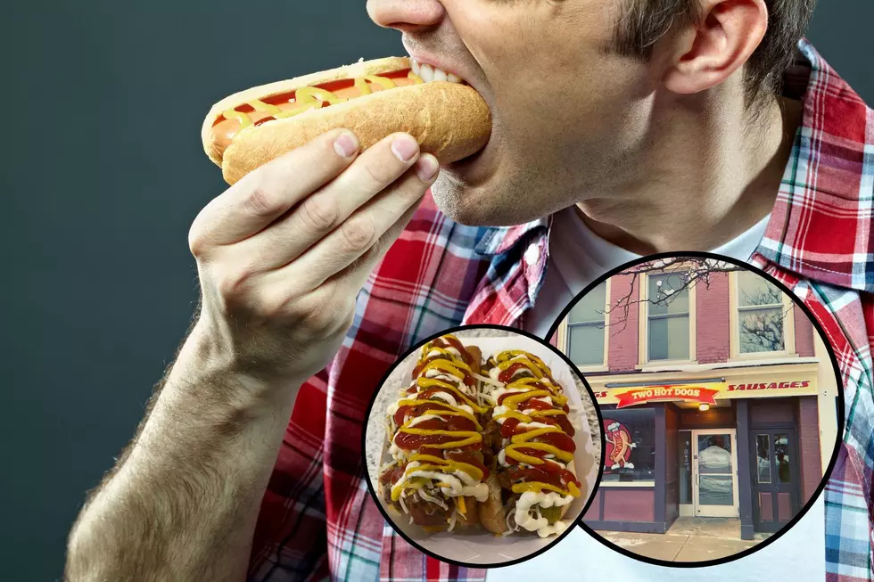 https://townsquare.media/site/39/files/2023/01/attachment-HOT-DOG-RESTAURANT.jpg?w=980&q=75