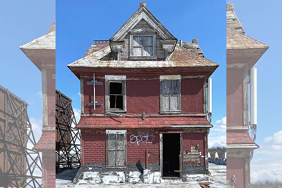 Tiny House Atop Syracuse Roof Gets Stunning Third Makeover Restoring Original Charm