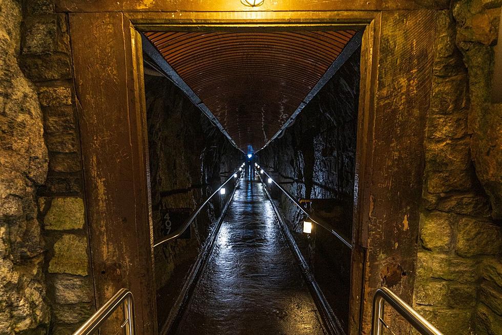 There's a Hand Carved Tunnel In This Popular Upstate NY Mountain