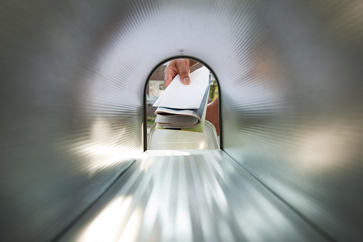 Received Someone Else’s Mail? Ignoring It Could Be A Crime.