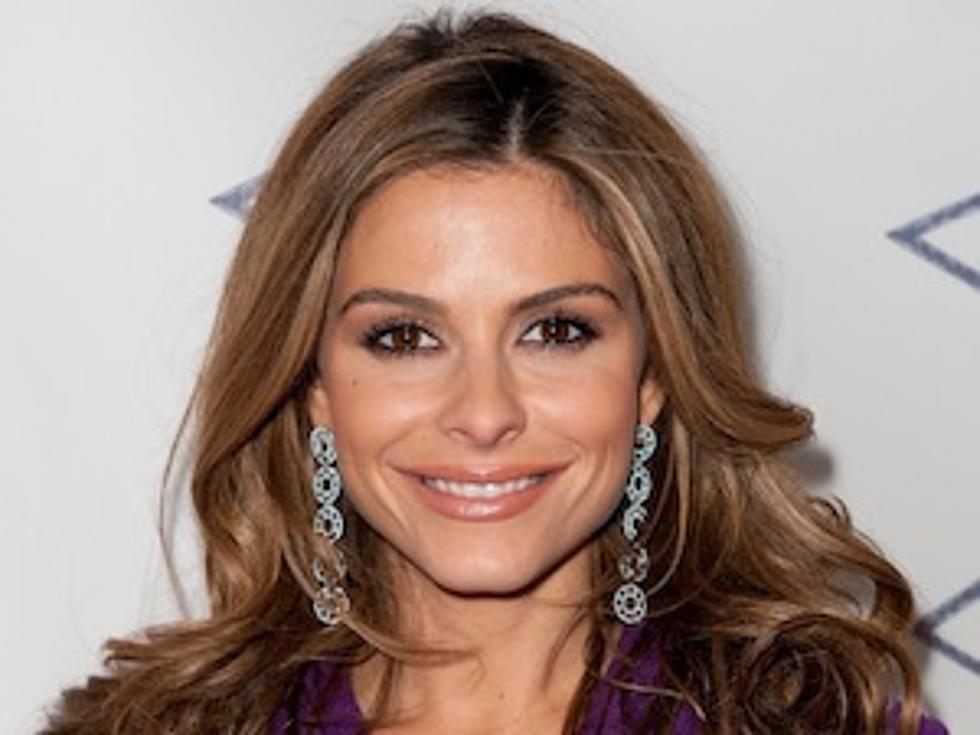 Maria Menounos&#8217; Hot Bikini Photo Tweet Ruined By Unwelcome Guests [PICTURE]