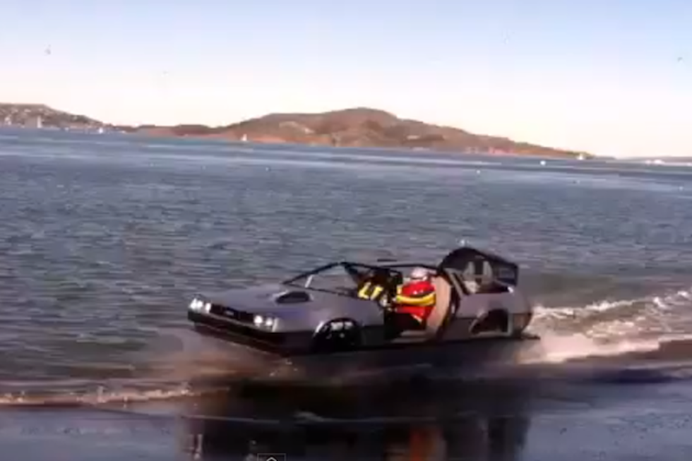 Check Out This DeLorean Converted Into a Hovercraft