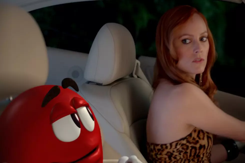 Who are the Hot Girls in the M&M’s ‘Devour’ Commercial?