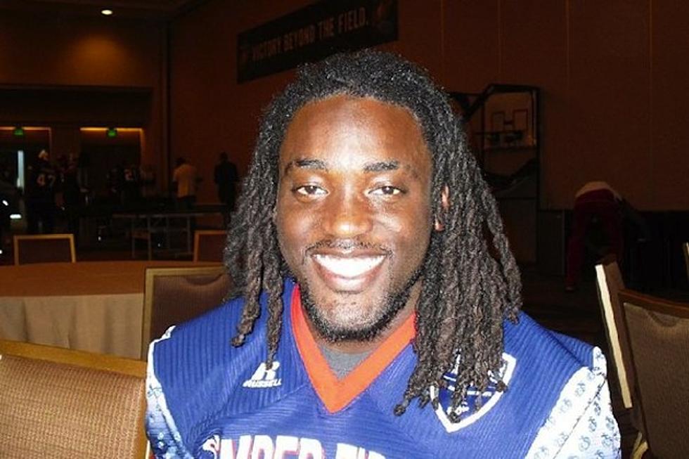 Star Recruit Alex Collins’ Mom Reportedly Ran Off With His Letter of Intent