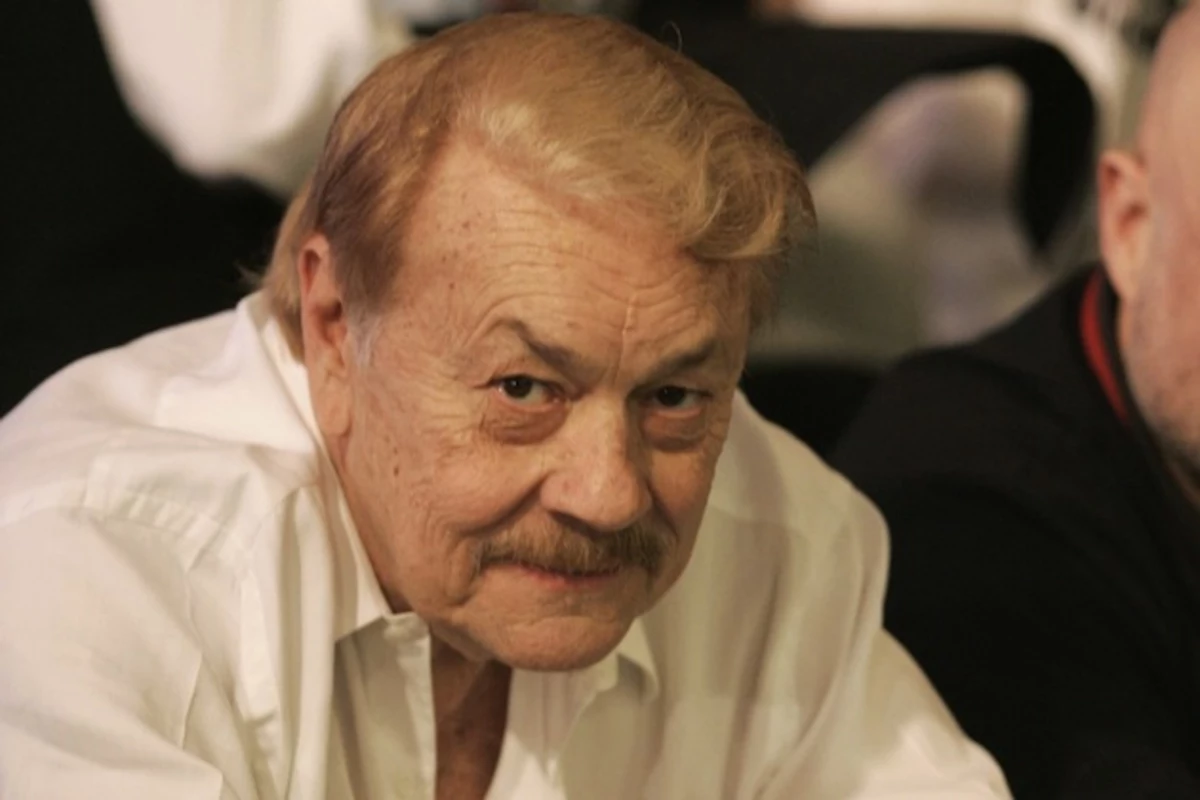 Jerry Buss, L.A. Lakers Owner, Dead At 80