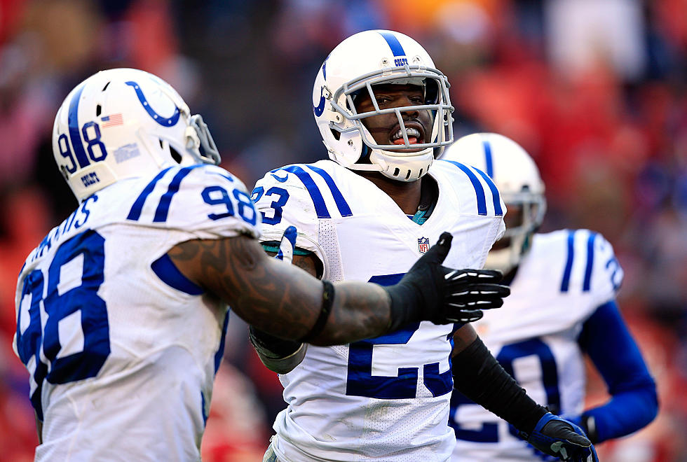 Vontae Davis Breaks NFL Rule and Blames ‘Hackers’