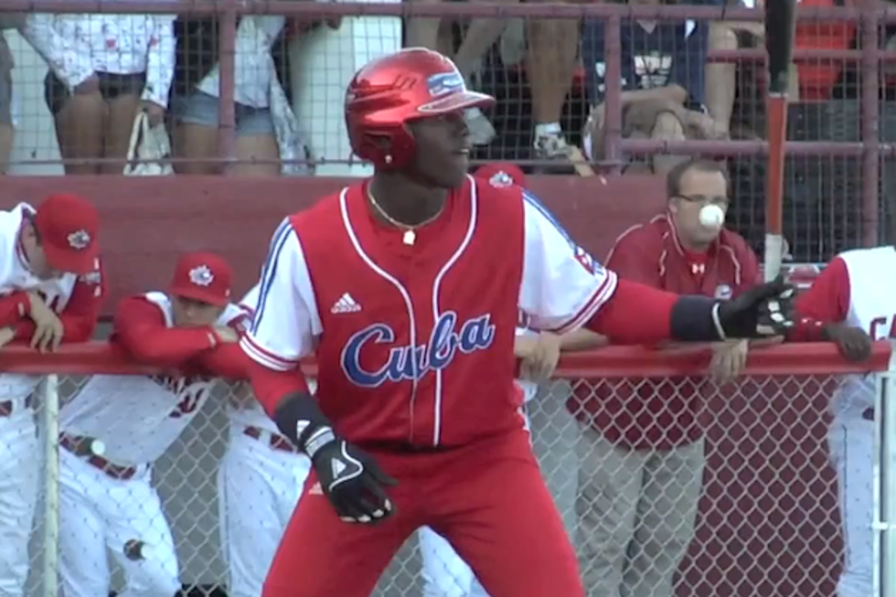 Cubs Jorge Soler Grabs Bat