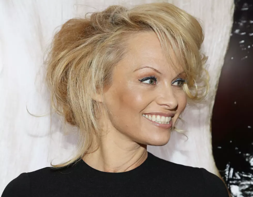 Pamela Anderson Unleashes Her New Look