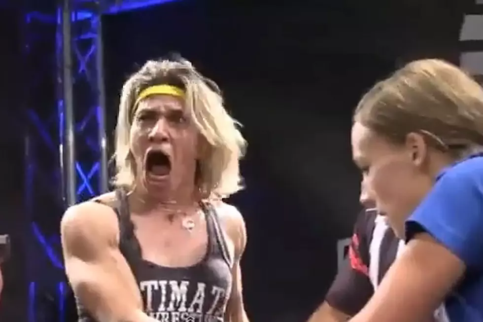 Bonkers Arm Wrestler Gives New Meaning to 'Intense'