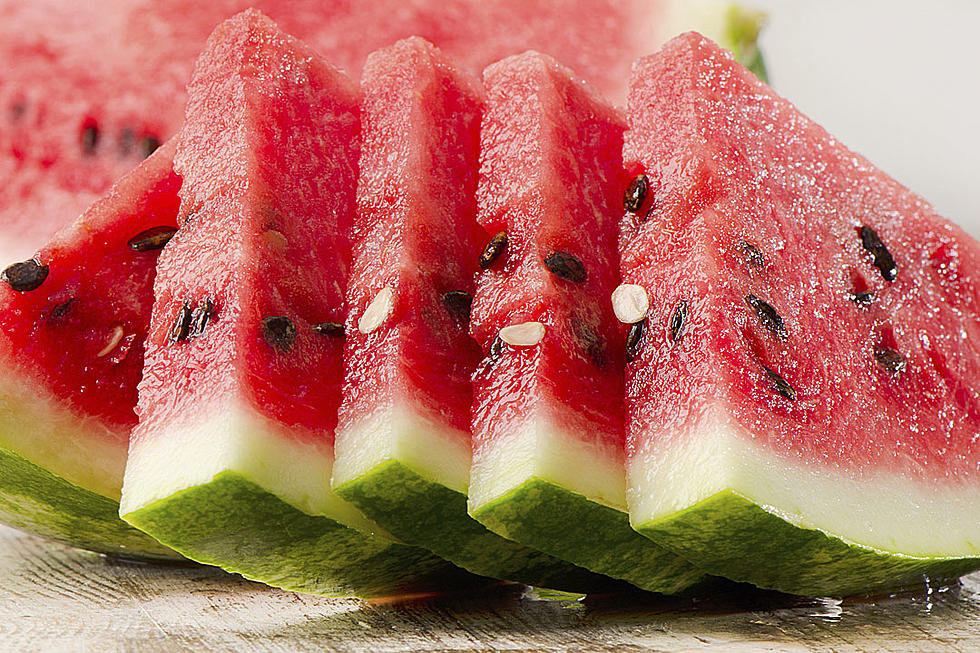 Cutting Watermelon With a Sword Is a Glass-Breakingly Terrible Idea