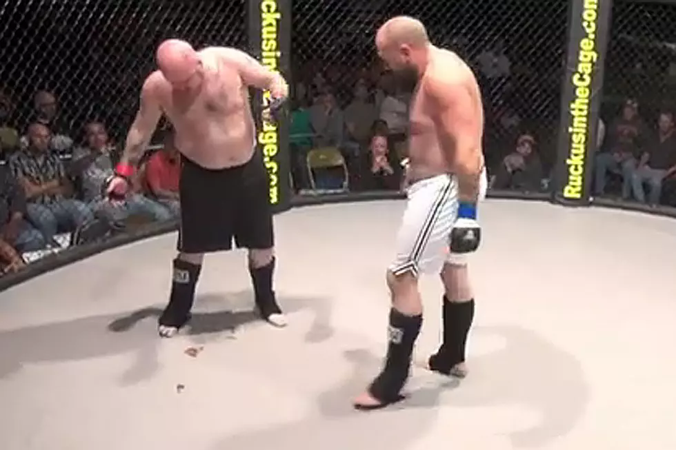 MMA Fighter Poops All Over the Cage and You’re Gagging Hard [GRAPHIC VIDEO]