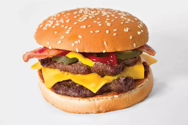 Man Breaks Into Washington DC Five Guys, Makes Himself Cheeseburger