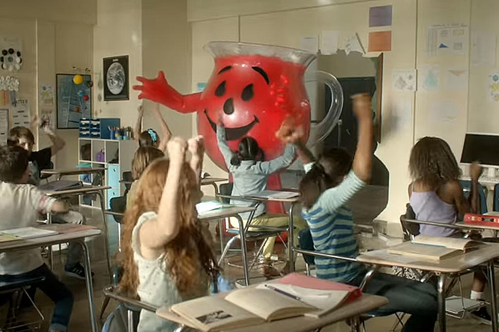 Construction Worker Who Likes to Drink Becomes Real-Life Kool-Aid Man