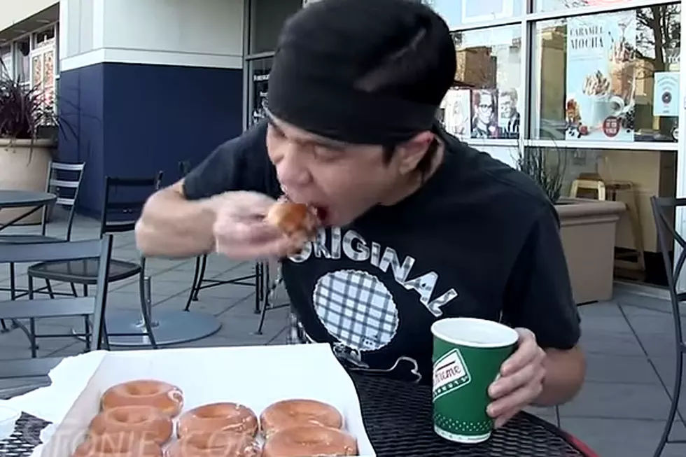 Future Diabetic Wolfs Down 12 Donuts In How Many Seconds?