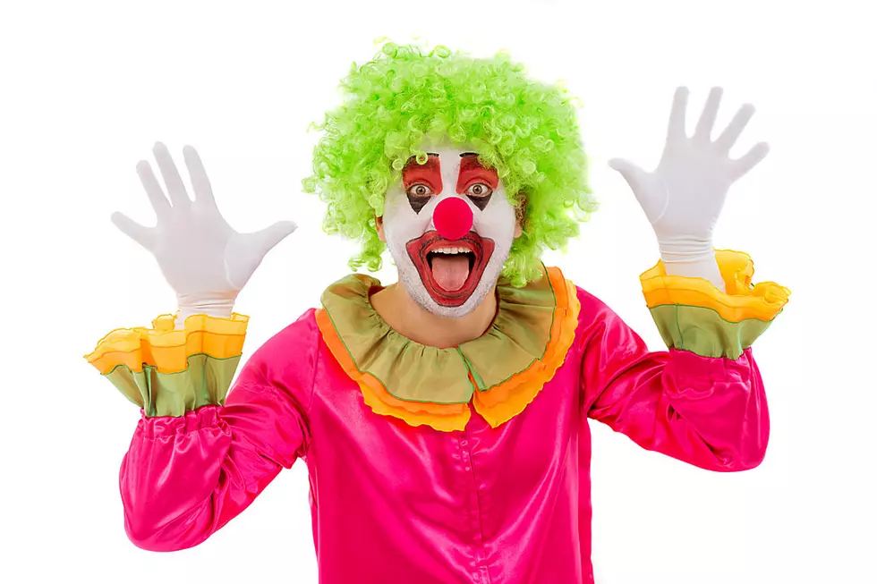 Man Pistol Whips Clown Who Jumped Out And Scared Him