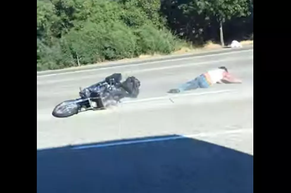 Biker Nearly Splays All His Guts When Motorcycle Violently Shakes