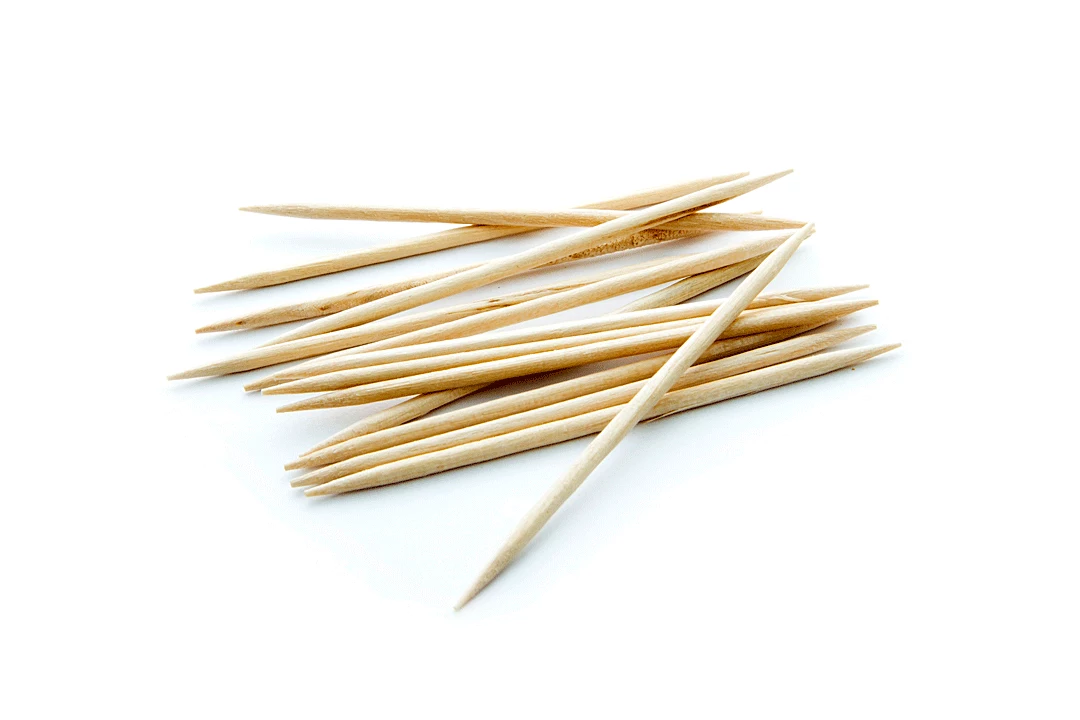 Awful Human Being Put Toothpicks in Bus Seats to Stab People's Butts