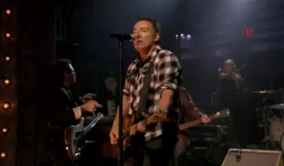 Bruce Springsteen Performs &#8216;Wrecking Ball&#8217; on Jimmy Fallon [VIDEO]
