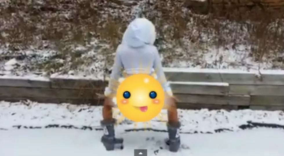 Snow Twerking [VIDEO] [NSFW]