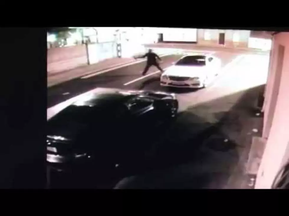 Car Fights Back Against Car Thief