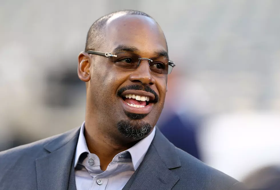 Watch Footage From Donovan McNabb’s DUI Stop