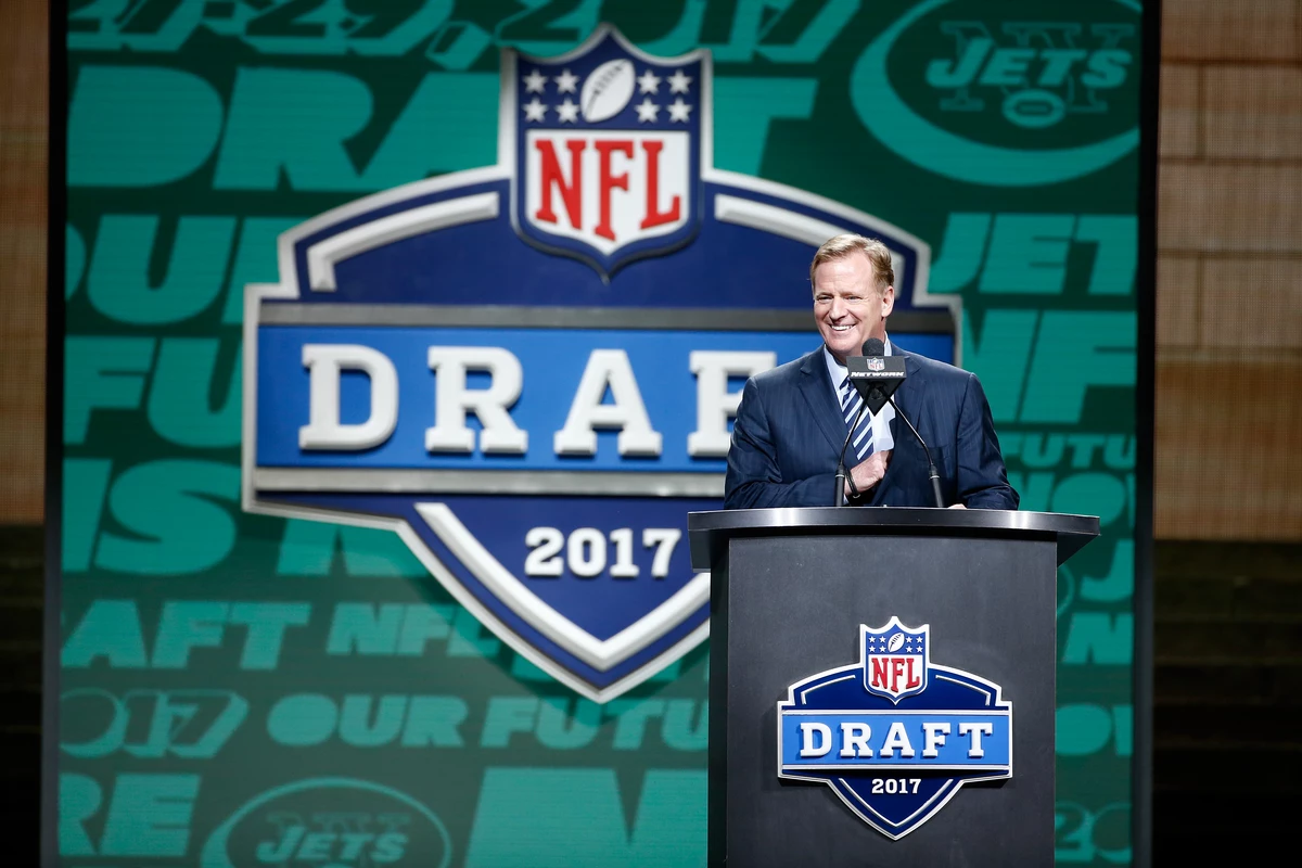 Nfl Draft Day 1 Recap Nfl Draft Day 1 Recap