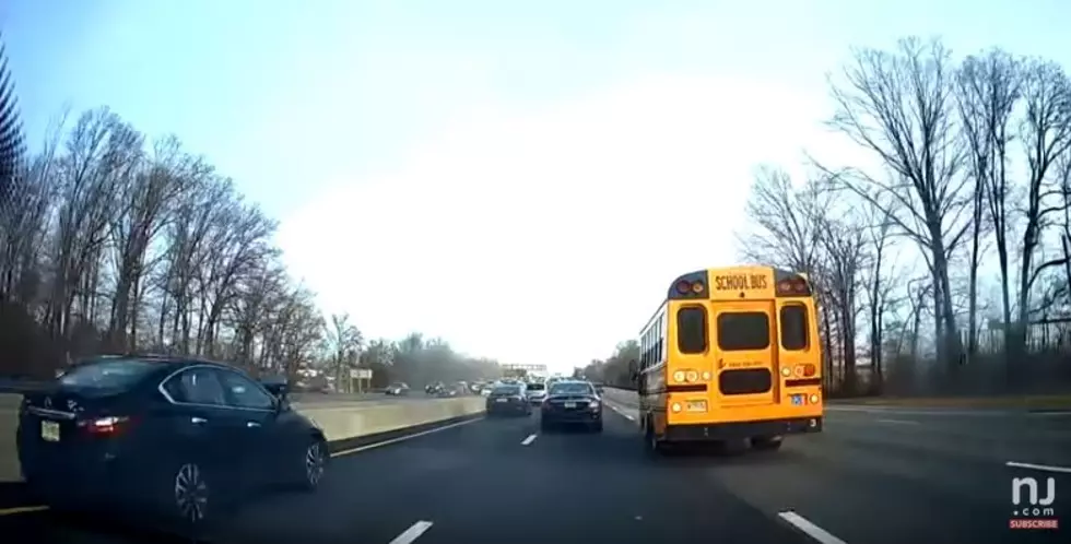 [WATCH] Car “Brake Checks” School Bus on Garden State Parkway