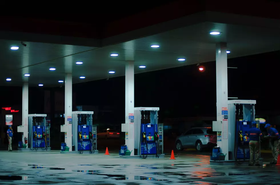 How a Stop at this New Jersey Gas Station Totally Changed My Night Around