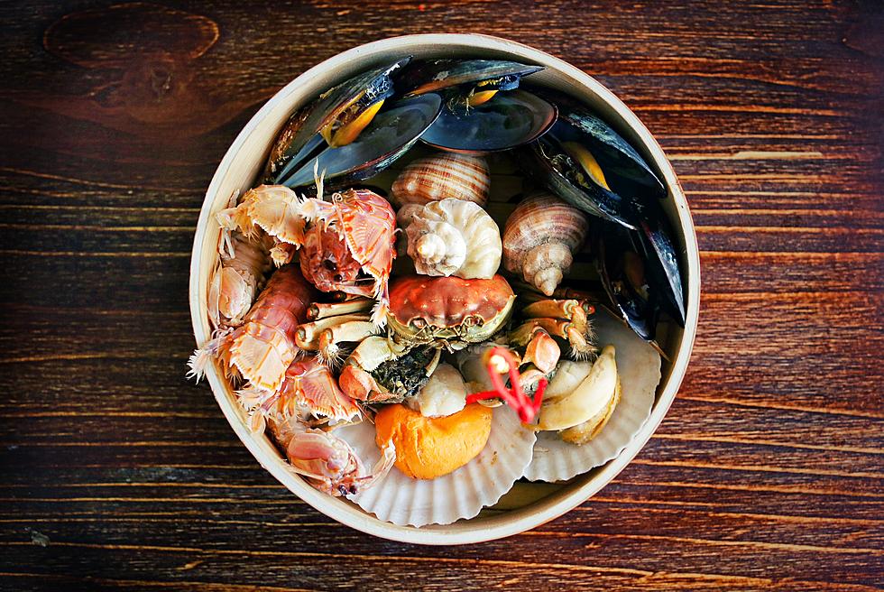 New Jersey’s Absolute Best Seafood Can Be Found Far From The Beaten Path