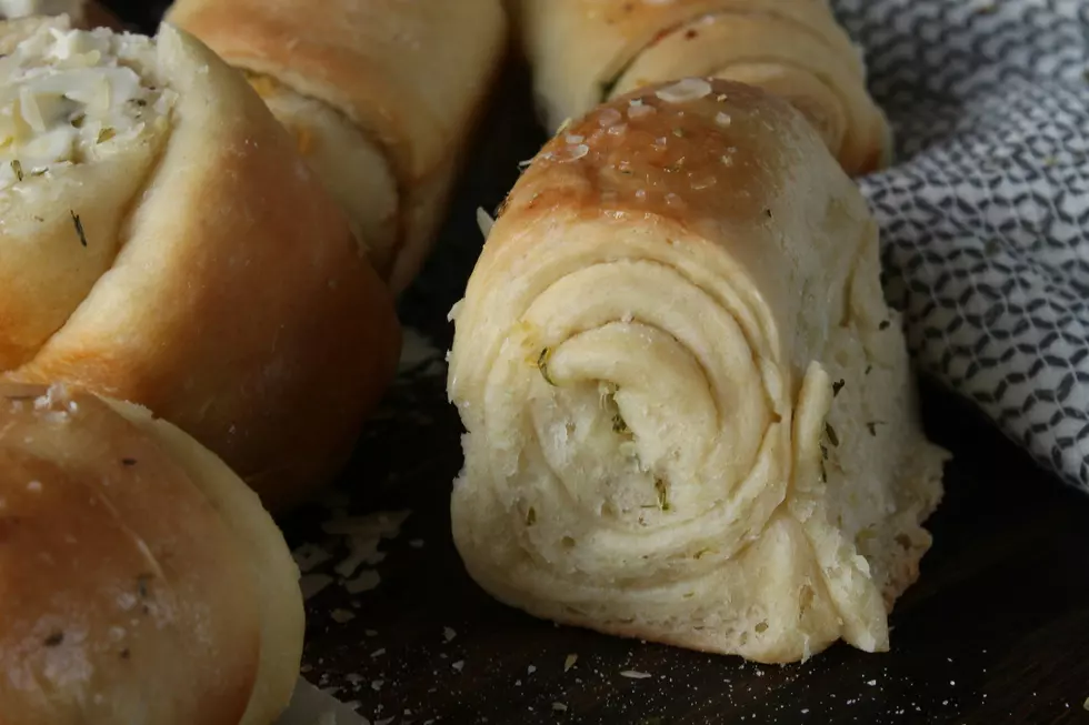 The Best Garlic Knots in Ocean County Are at This Ocean Gate Pizza Shop