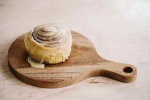 This Belleville, NJ, Bakery Makes One Of The Gooiest Cinnamon Rolls In The State